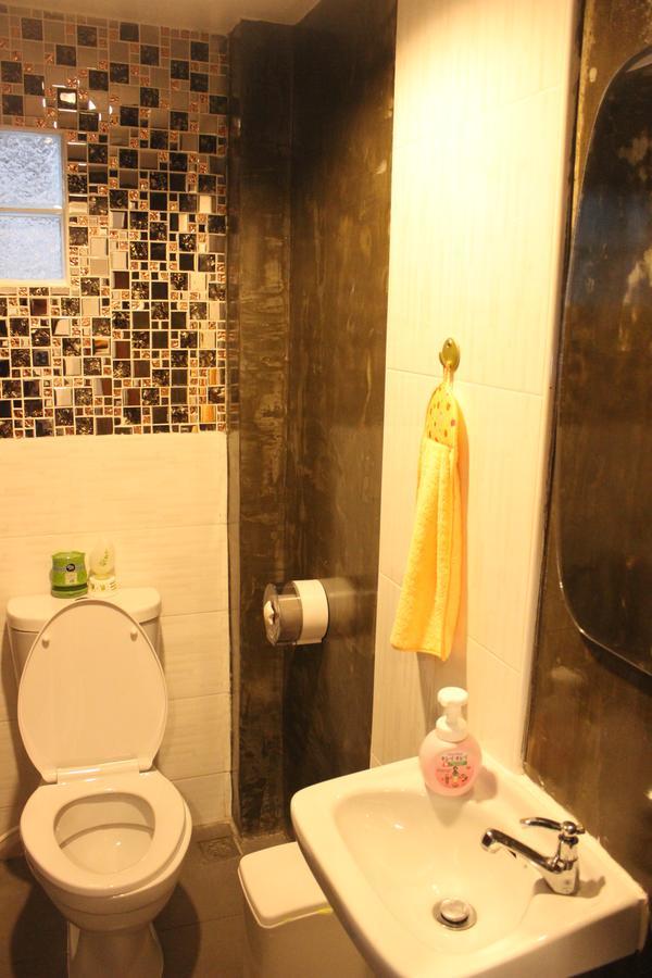 Rak Khun Hostel 清邁 外观 照片