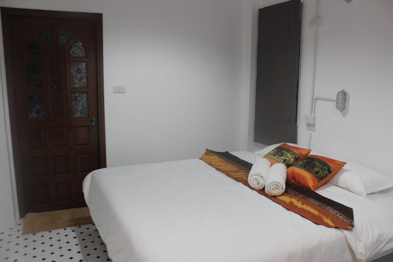 Rak Khun Hostel 清邁 外观 照片